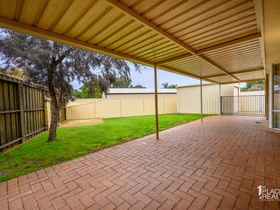6B Monclair Ct, Meadow Springs