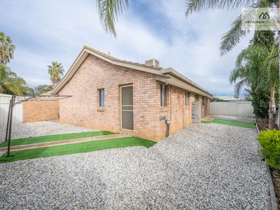 4 / 2 Homewood Drive, Mooroopna