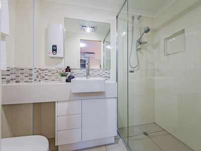 3/54 Yamboyna Street, Manly