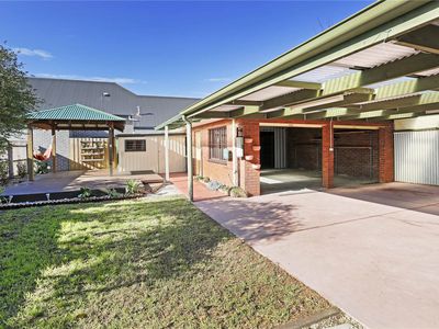 17 Raven Street, Geelong West