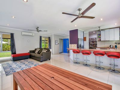 10 Waterhouse Cres, Driver