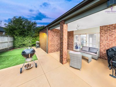 28 Spectacle Crescent, Point Cook
