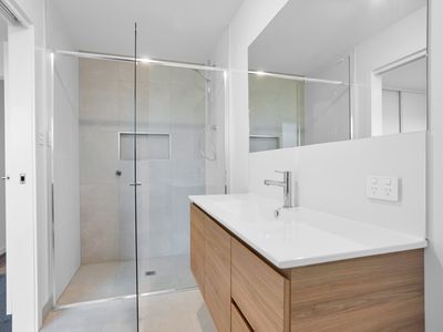 2 / 18 Liffey St, Carrick