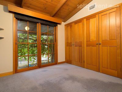 1 FORD COURT, Baranduda