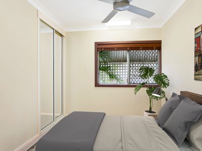 4 / 5 Maytown Close, Manoora