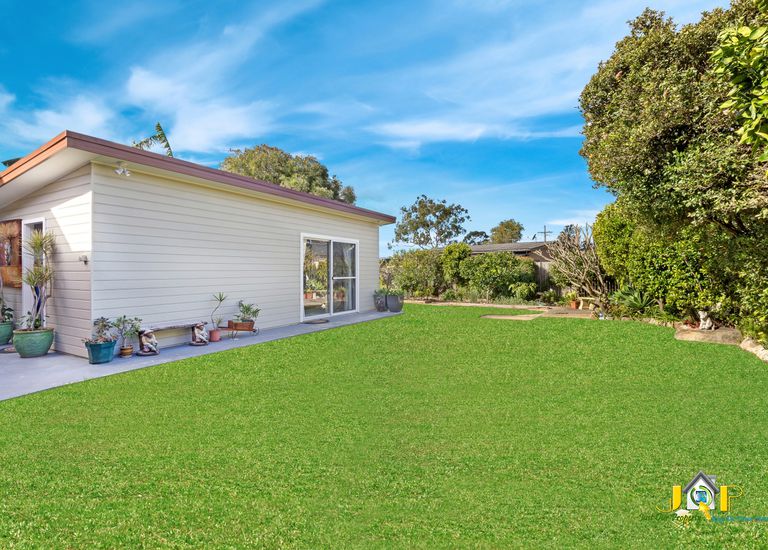 90 MacKenzie Street, Revesby