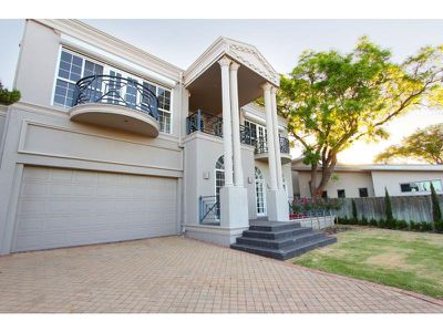 267 Mill Point Road, South Perth