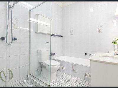 10 Dora Crescent, Dundas