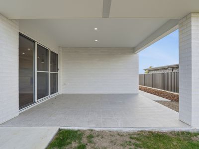 2 Coultman Close, Beaconsfield