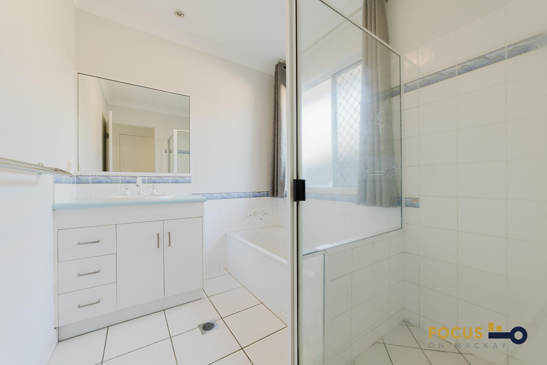 63 Wheeler Drive, Glenella
