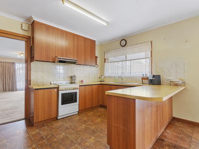 16 William Street, Finley