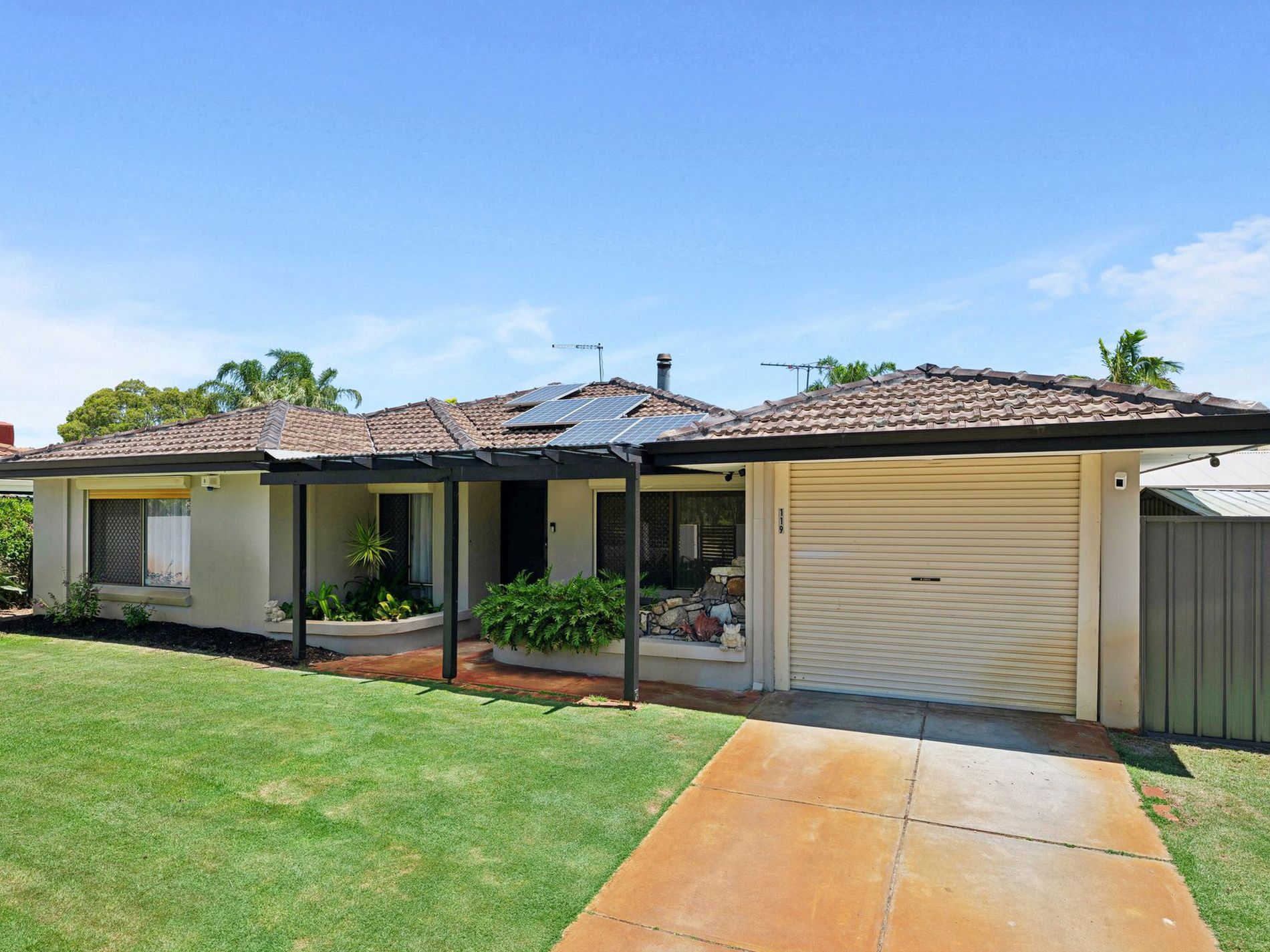 119 Bottlebrush Drive, Kiara