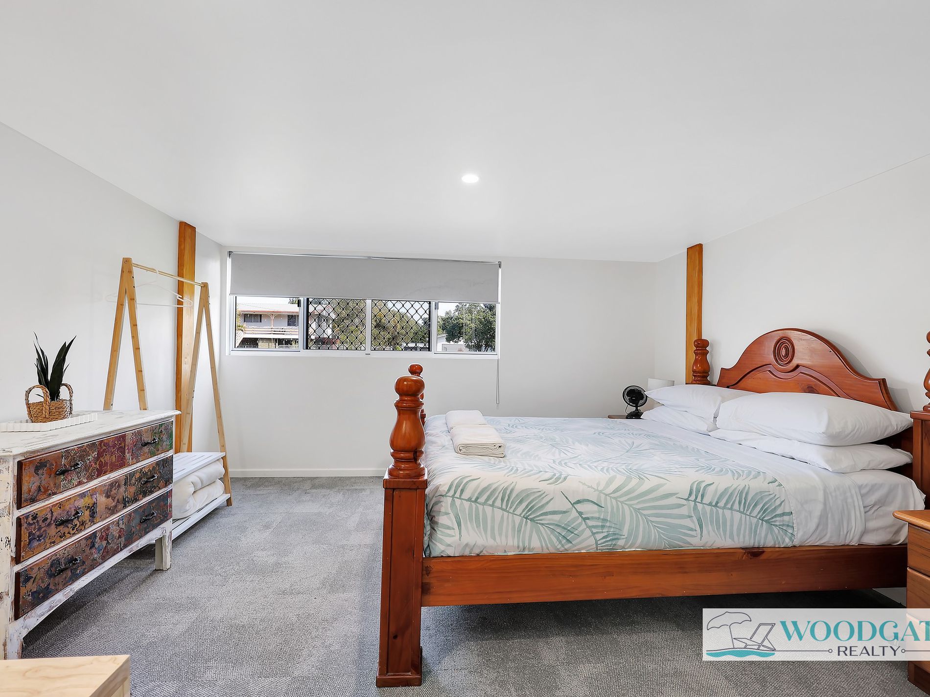 62 MACKEREL STREET, Woodgate