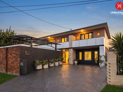 5 Sutherland Street, Canley Heights