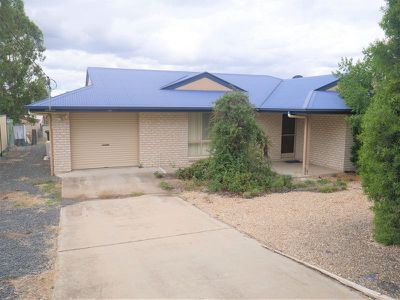 101 Baynes Street, Wondai