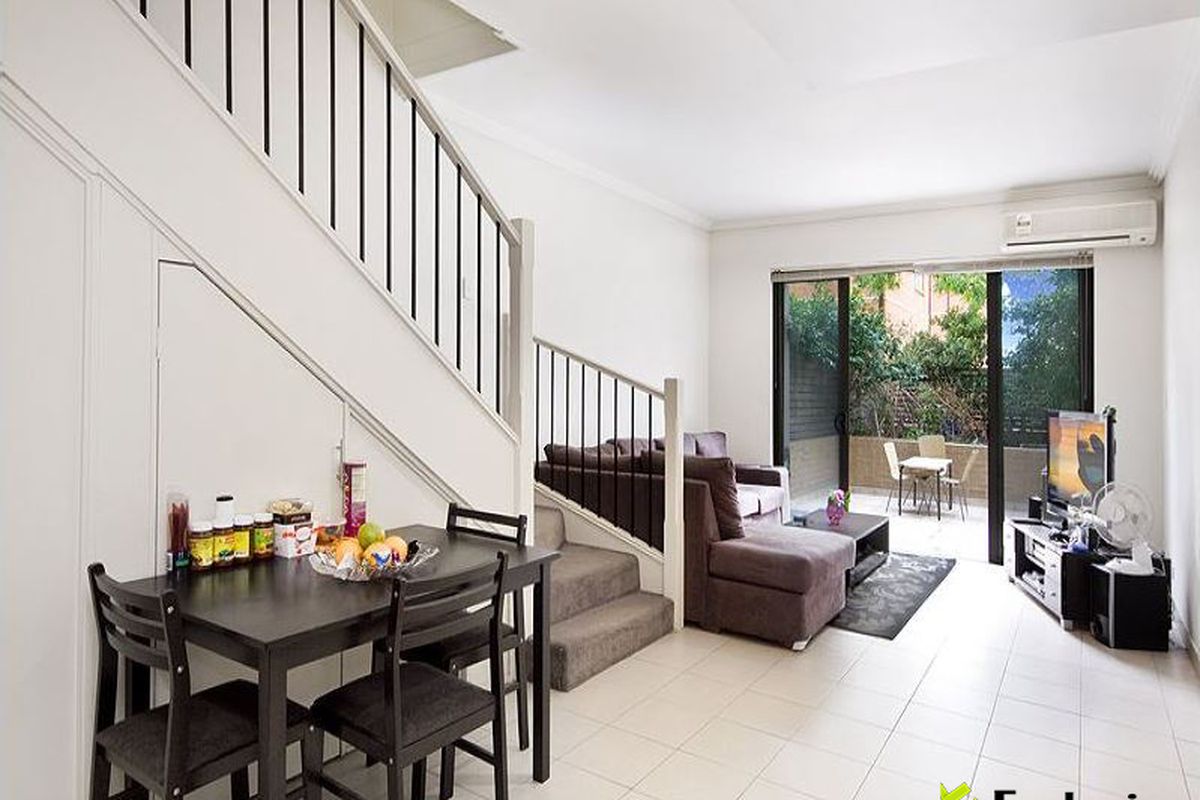 3 / 1-3 Hornsey Road, Homebush West