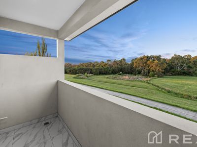 2 / 33 Arcadia Avenue, Hallam