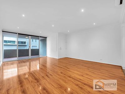 4 / 213 Buckley Street, Essendon