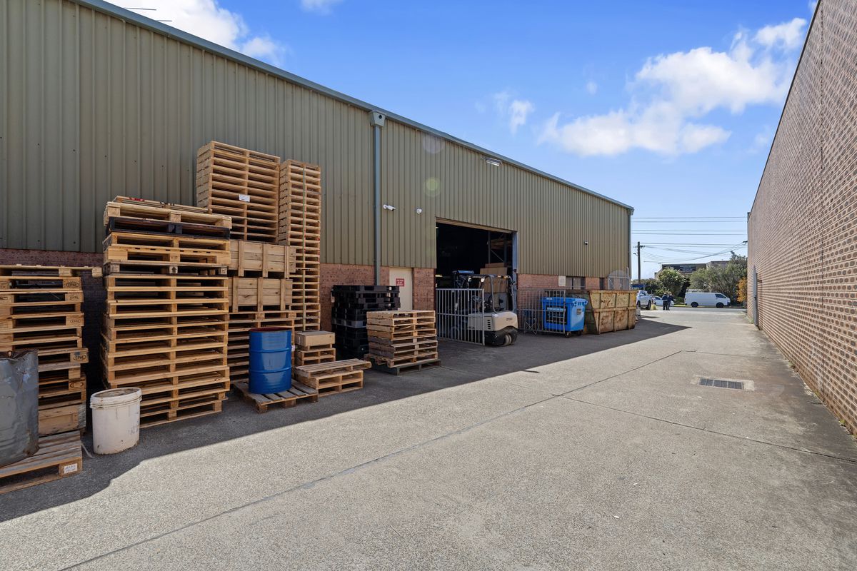 Unit 1 / 19 Resolution Drive, Caringbah