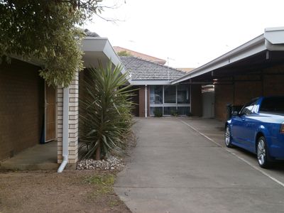 4 / 106 Wedge Street North, Werribee
