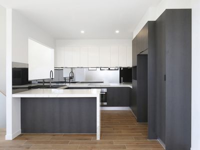 2 / 25 Kenilworth Street, Reservoir