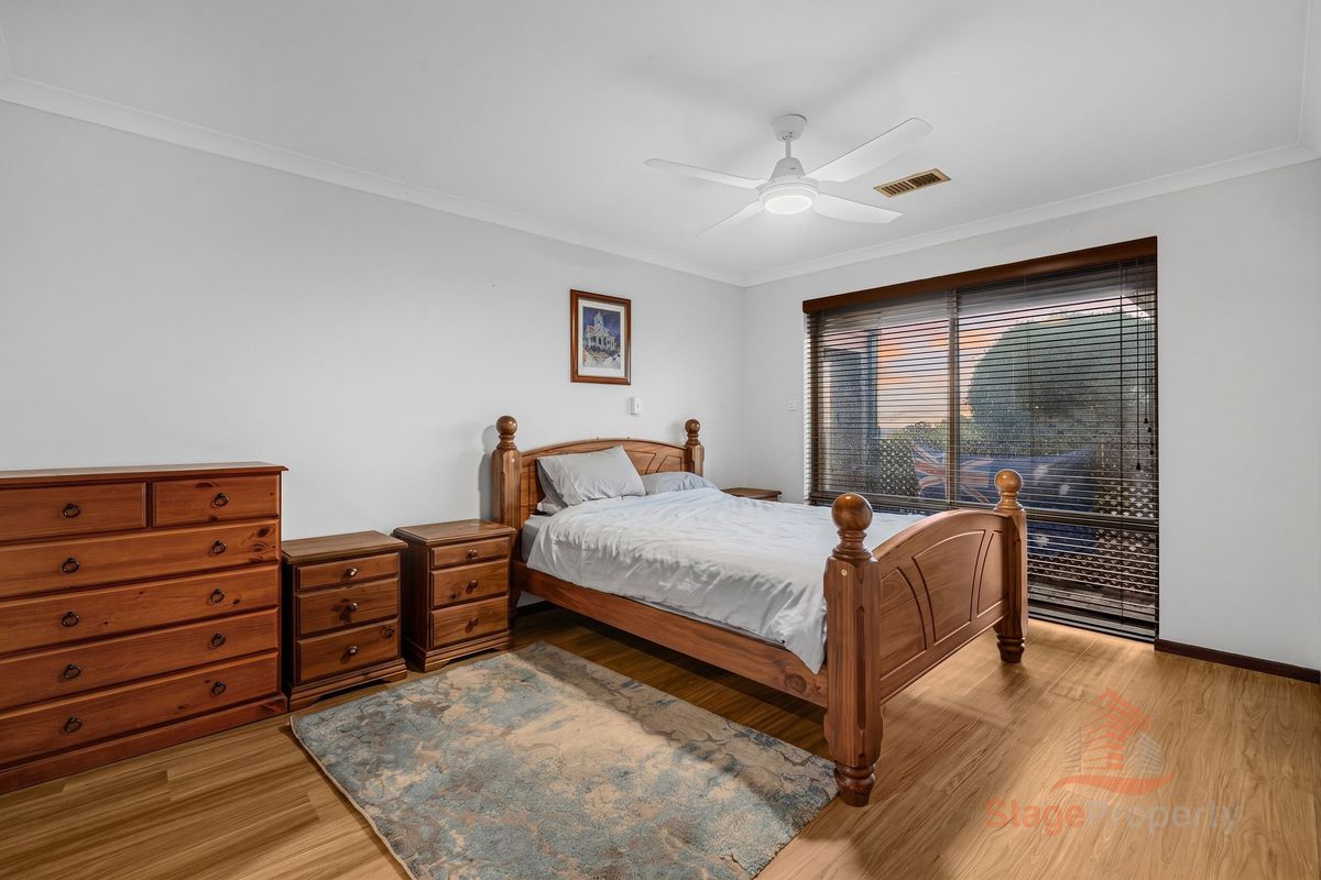 33 Taronga Drive, Kelmscott