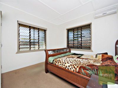 1 / 2 Haymarket Street, Hyde Park