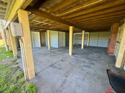 205 Baraang Drive, Broadwater