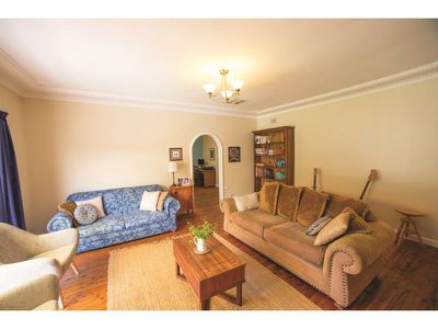 3 Stroud Avenue, Dubbo