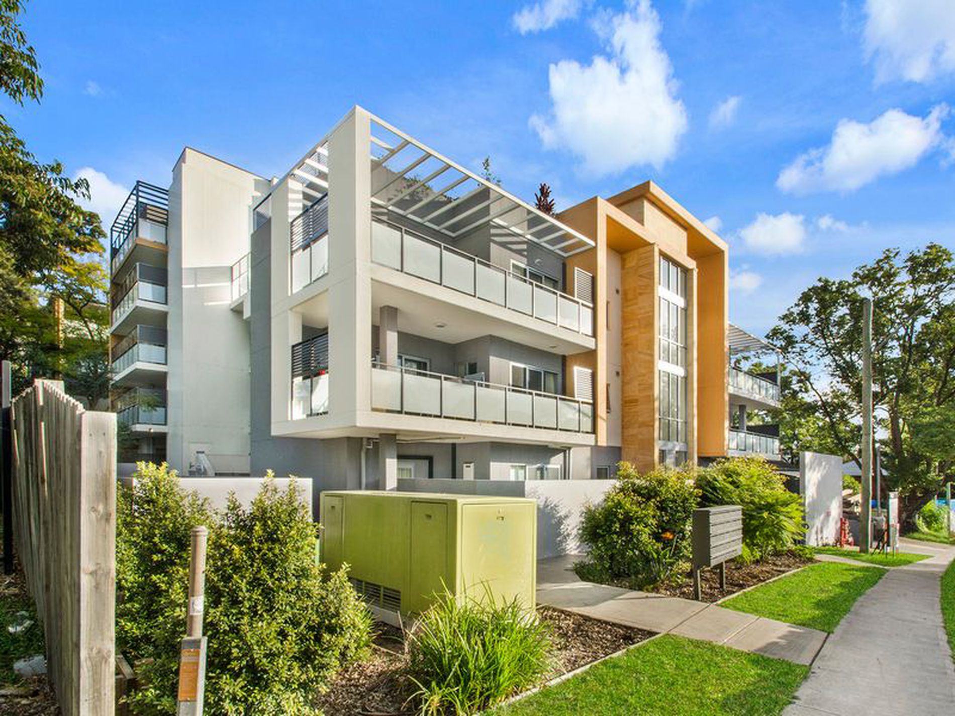 16 / 81-83 Kissing Point Road, Dundas