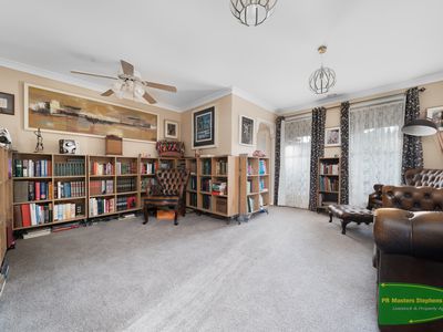 72 Cedar Drive, Llanarth