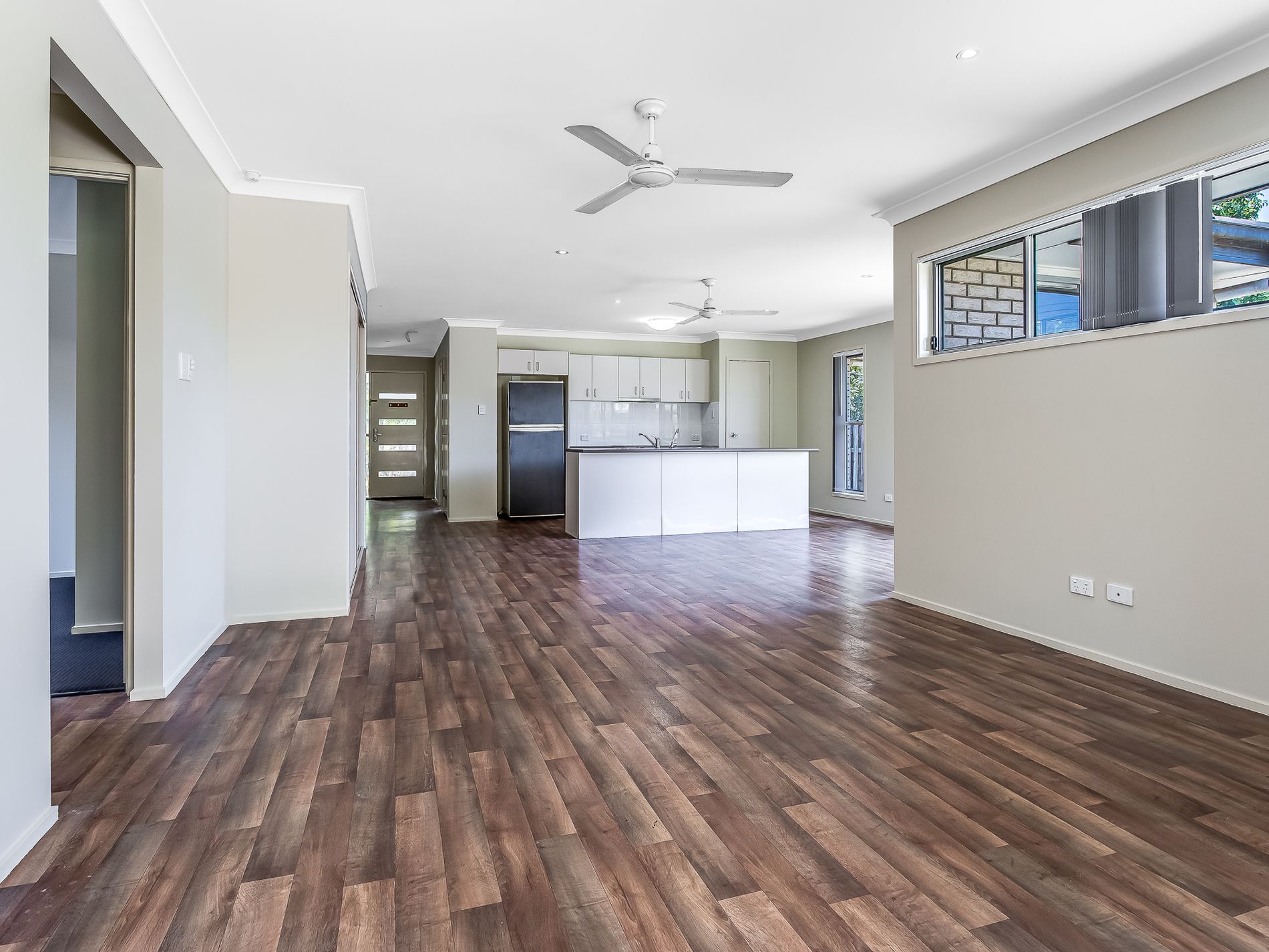 50 Vanilla Av, Griffin