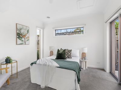 4 / 2 Bellairs Avenue, Seddon
