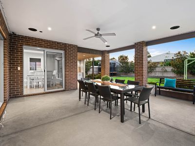 56 Mountainview Boulevard, Cranbourne North