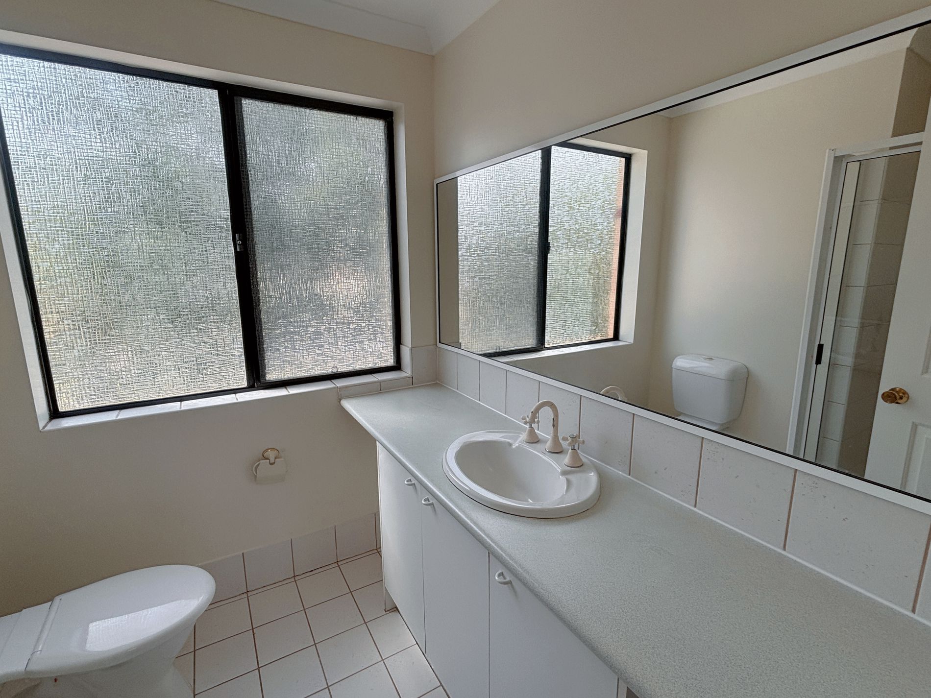 79B Collins Street, Piccadilly