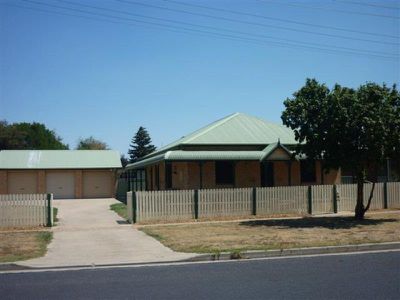 4 Ogilvy Street, Blayney