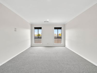 7 Leonard Place, Crookwell