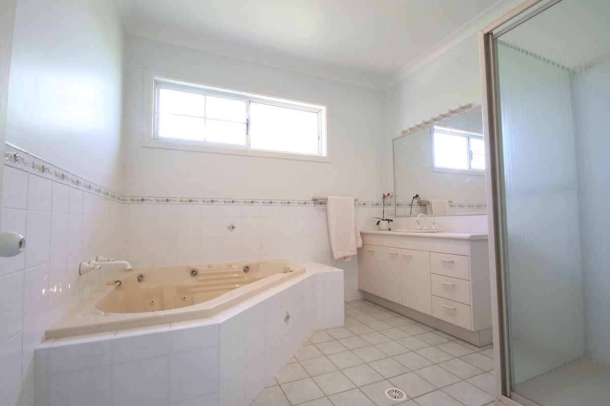 7 Perkins Parade, North Narooma