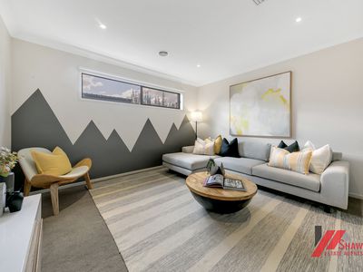 12 Bindarri Road, Manor Lakes