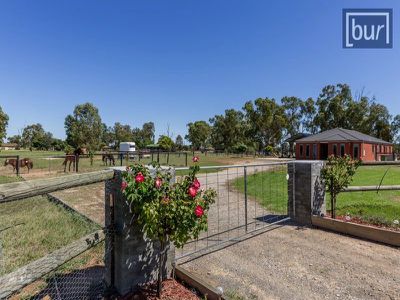 161-169 Larmer Street, Howlong