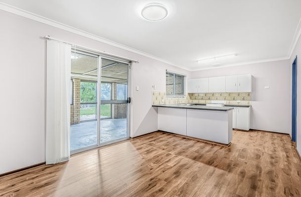 12b Seabrooke Avenue, Rockingham