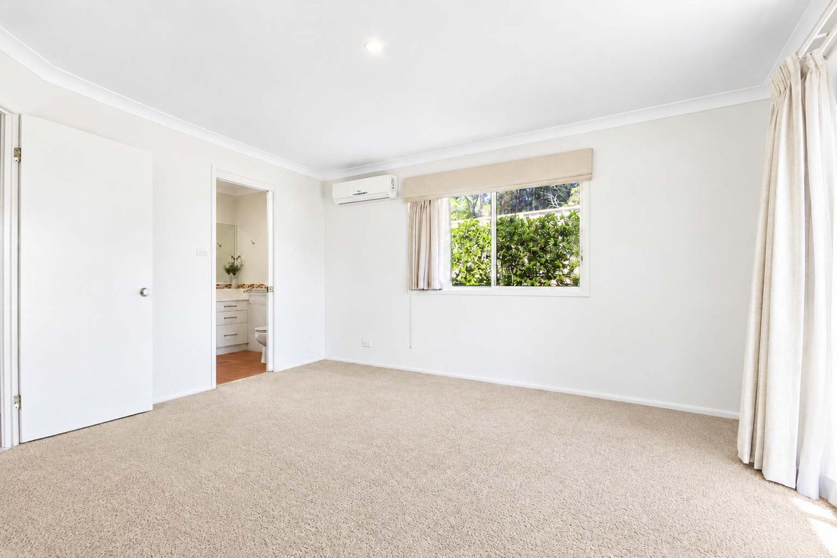 6 John Place, North Narooma