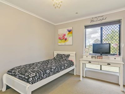 7 Pyeworth Place, Rochedale South