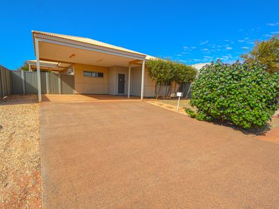 35 Threadfin Loop, South Hedland