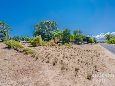 12 Mitchell Rd, Preston Beach