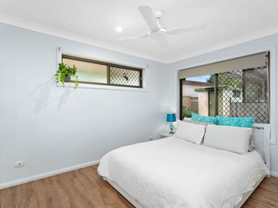2 De Lore Crescent, Tuncurry