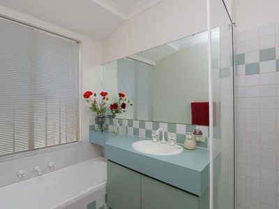 10 Woodland Dale, Canning Vale