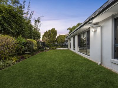 33 Sylvateere Crescent, Wakerley