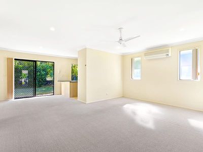 30 / 20 Brown Street, Labrador