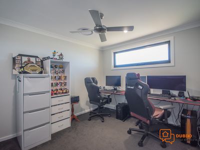 12 Wave Court, Dubbo